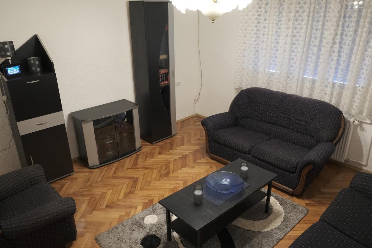 Ferienwohnung Nikodijevic Vrsac Exterior foto